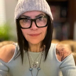 Meet your Posher, Lori ann